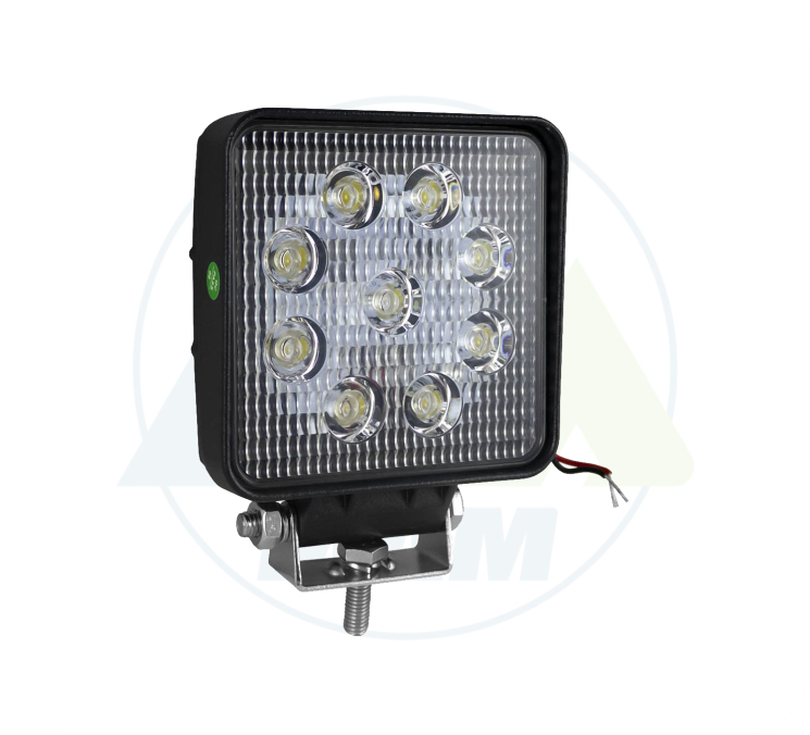 EXPLORADORA CUADRADA 9 LED 110*110*35MM 9-36V 27W